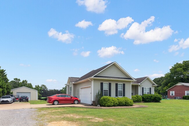 Foto del edificio - 6090 Cox Gap Rd