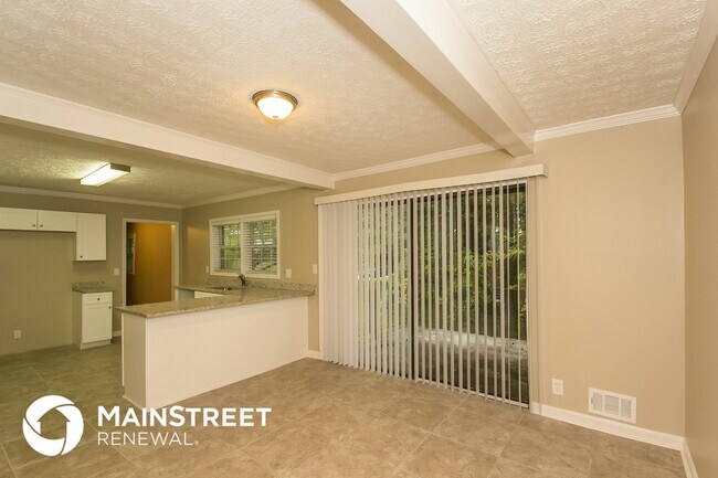 Building Photo - 3545 Ingledale Dr SW