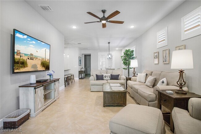 Foto del edificio - 7674 Jacaranda Ln