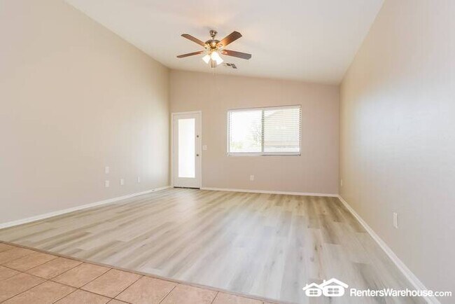 Foto del edificio - Come see this 4bed/2bath home today!