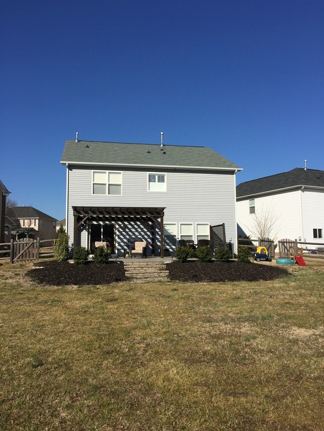 Building Photo - 12712 Cumberland Cove Dr