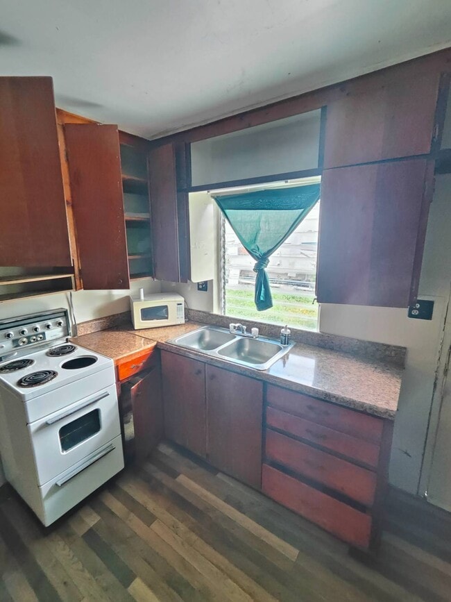 Foto del edificio - 2900 FL-17