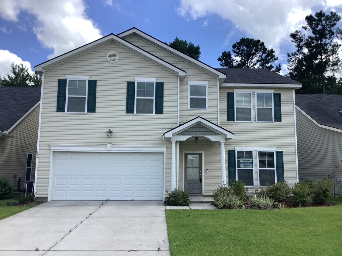 117 Crystal Lake Drive House Rental in Savannah, GA