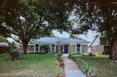 Primary Photo - 2214 Owens Blvd