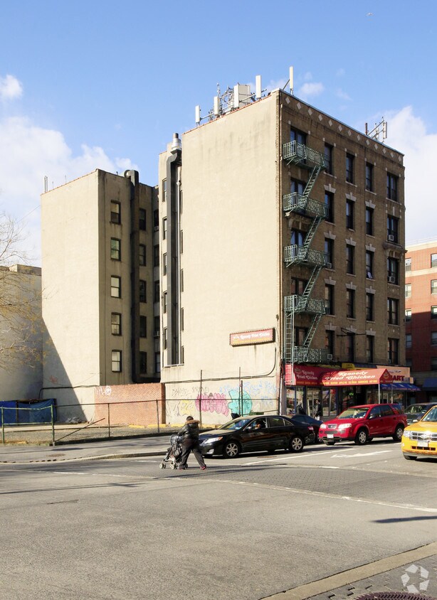 Foto principal - 1316 Fifth Ave