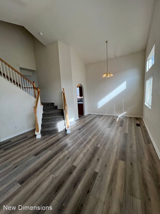 Building Photo - 3 br, 2.5 bath House - 9670 Oakley Lane