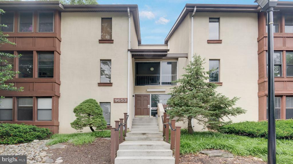 Foto principal - 9653 White Acre Rd