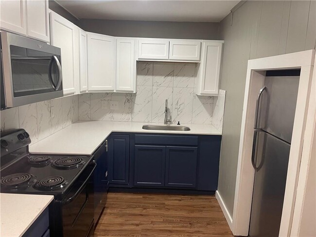 Building Photo - 1113 Haynes St