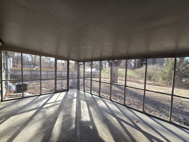 Foto del edificio - Wont last long