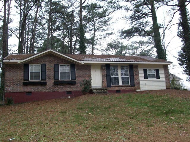Primary Photo - 651 Robert E Lee Pkwy