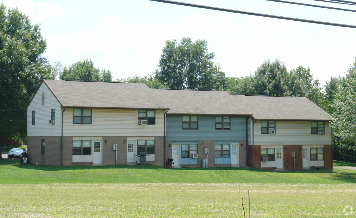 Primary Photo - Ridgeview Westlawn Apartments