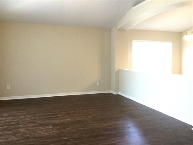 Building Photo - 8015 Dressage Dr