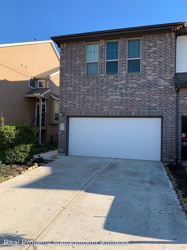 Building Photo - 3 br, 2.5 bath House - 8734 Laurel Crest Dr