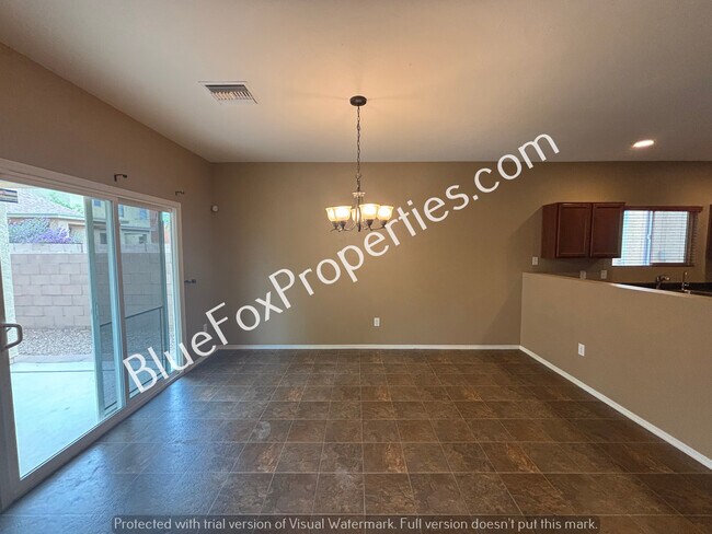 Foto del edificio - 6959 S Red Maids Dr