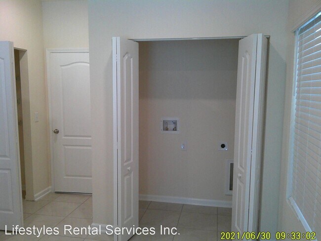 Building Photo - 2 br, 2.5 bath House - 7749 Legacy Trail