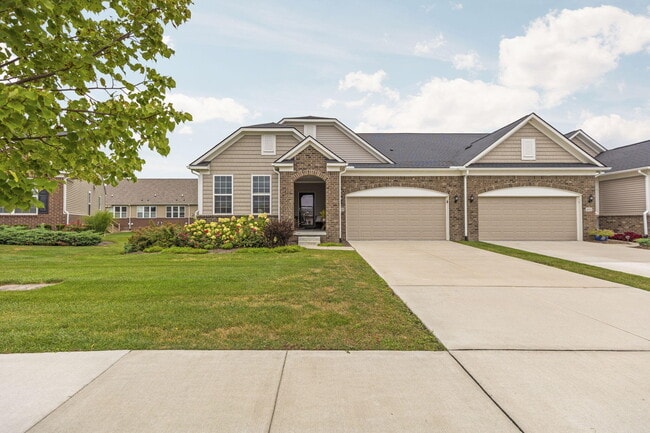 Building Photo - 402 Henstride Ct