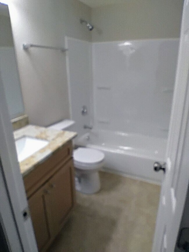 Foto del edificio - Completely Remodeled Home