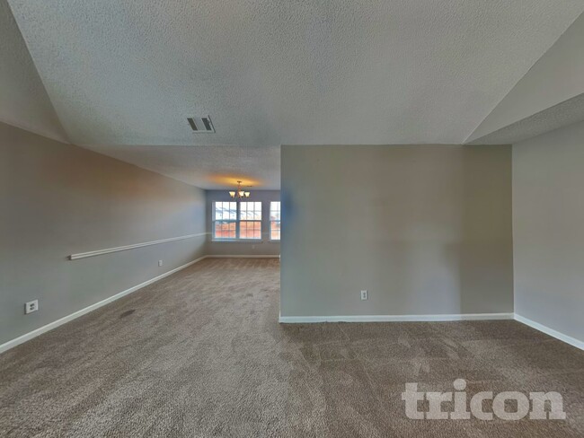 Building Photo - 11842 Registry Blvd