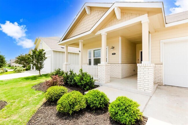 Foto del edificio - 2721 Winding Creek Rd