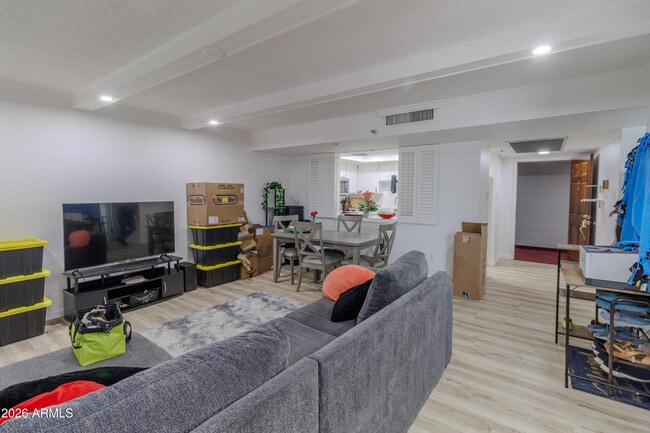 Building Photo - 7870 E Camelback Rd