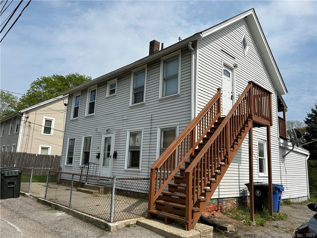Primary Photo - 239 N Main St