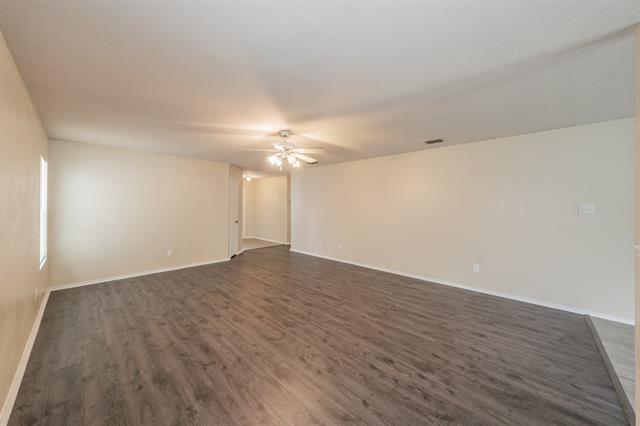 Foto del edificio - 5160 River Rock Blvd