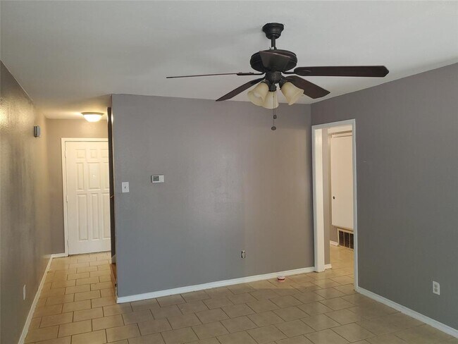 Foto del edificio - 2312 Whitlow Cove