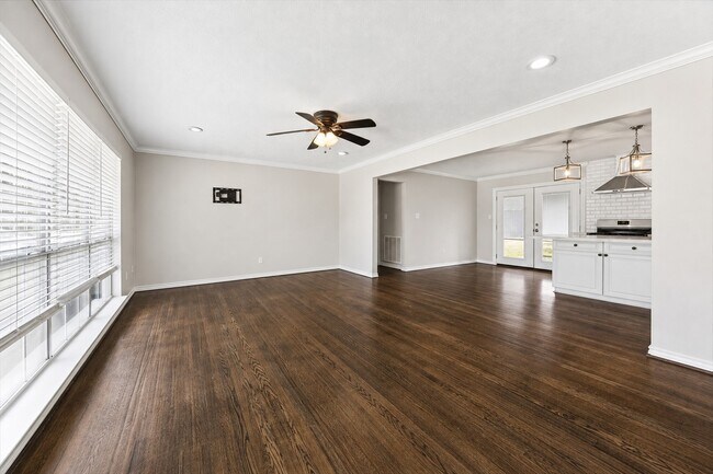 Foto del edificio - 4509 Libbey Dr