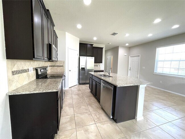 Building Photo - 8751 Turnstone Haven Pl