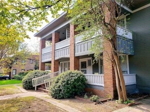 Building Photo - 4909 Worth St