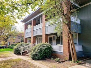 Building Photo - 4909 Worth St