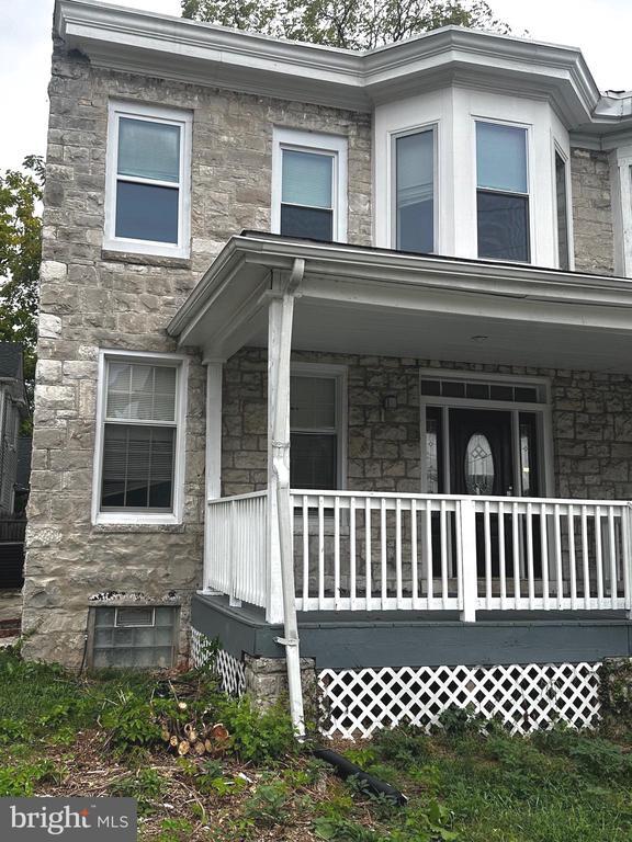 Foto principal - 404 E Cold Spring Ln