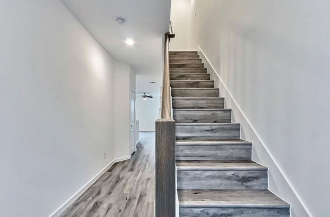 Building Photo - 13307 Tetris Dr