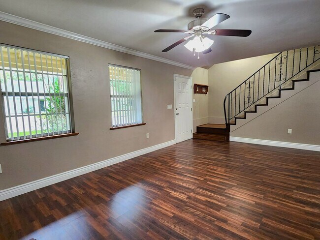 Foto del edificio - 4629 SW 57th Dr