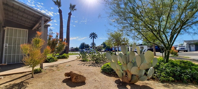 Photo - 366 E Weldon Ave House