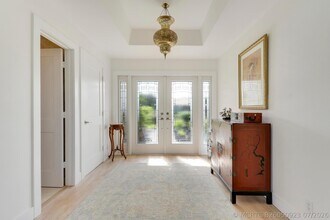 Building Photo - 13760 Sand Crane Dr