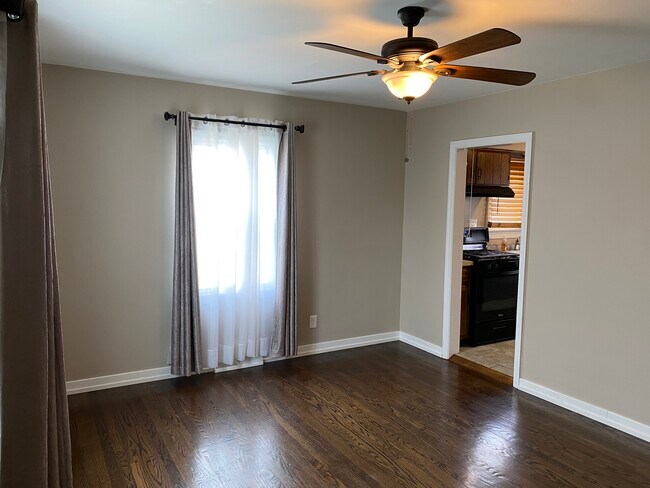 Living Room entry to Kitchen - 6717 Huron Ave
