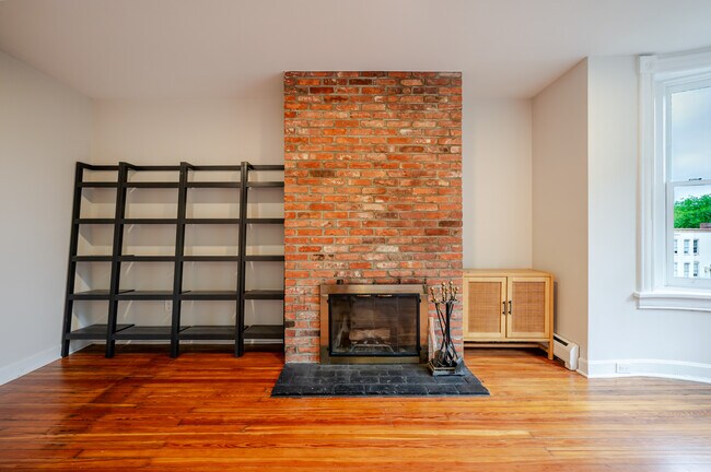Foto del edificio - 1105 East Capitol St SE