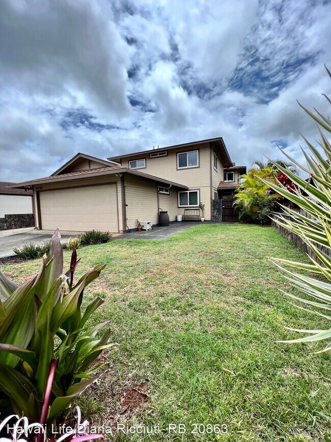 Foto del edificio - 5 br, 3 bath House - 95-1011 Lokalia St.