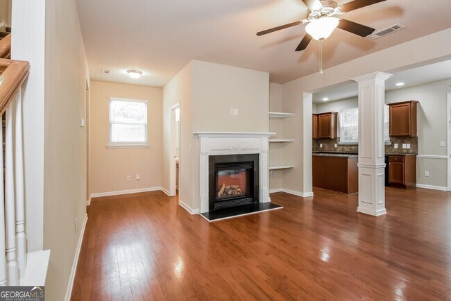 Foto del edificio - 3350 Sardis Bend Dr