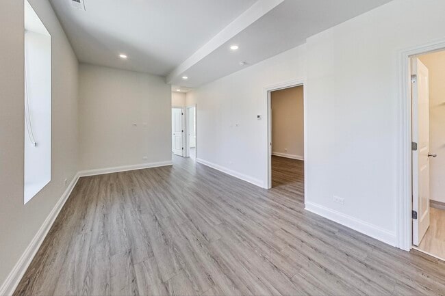 Foto del edificio - 2312 W Ohio St