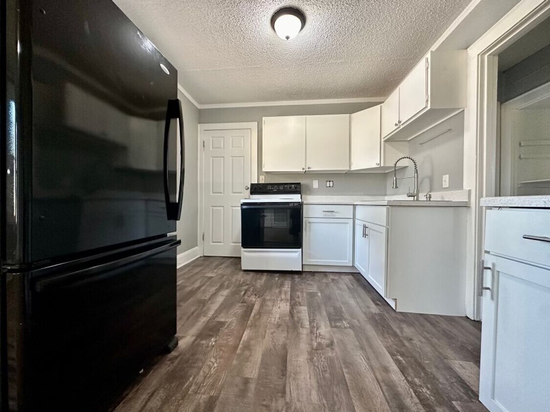 Foto principal - Great 3 bedroom duplex in Minneapolis!
