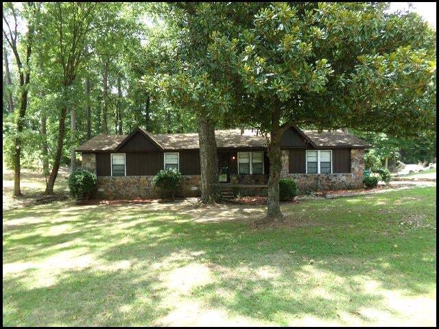 Building Photo - 2818 Stephanie Dr