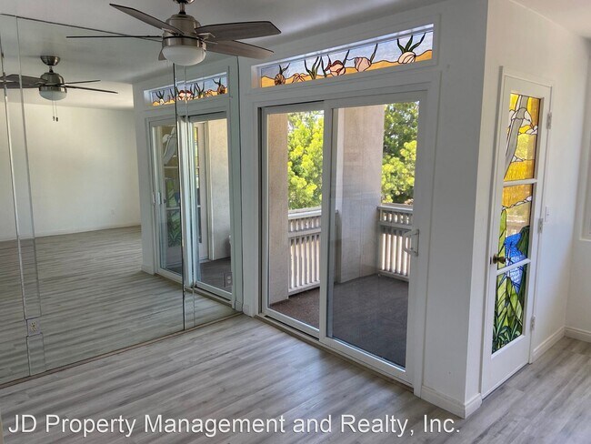Building Photo - 2 br, 2 bath House - 3851 Basilone #3
