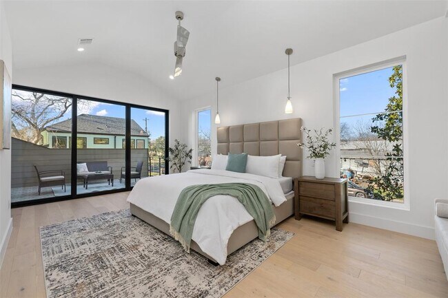 Foto del edificio - 4600 Gillis St