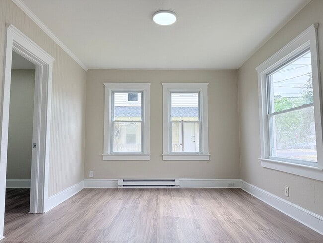 Building Photo - Cozy, Newly Renovated 2-Bed Retreat in the heart of Milford, DE!