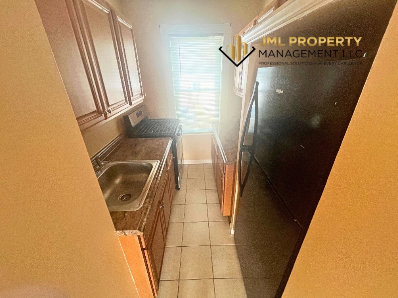 Photo - 121 Irving St (Fall River, MA)