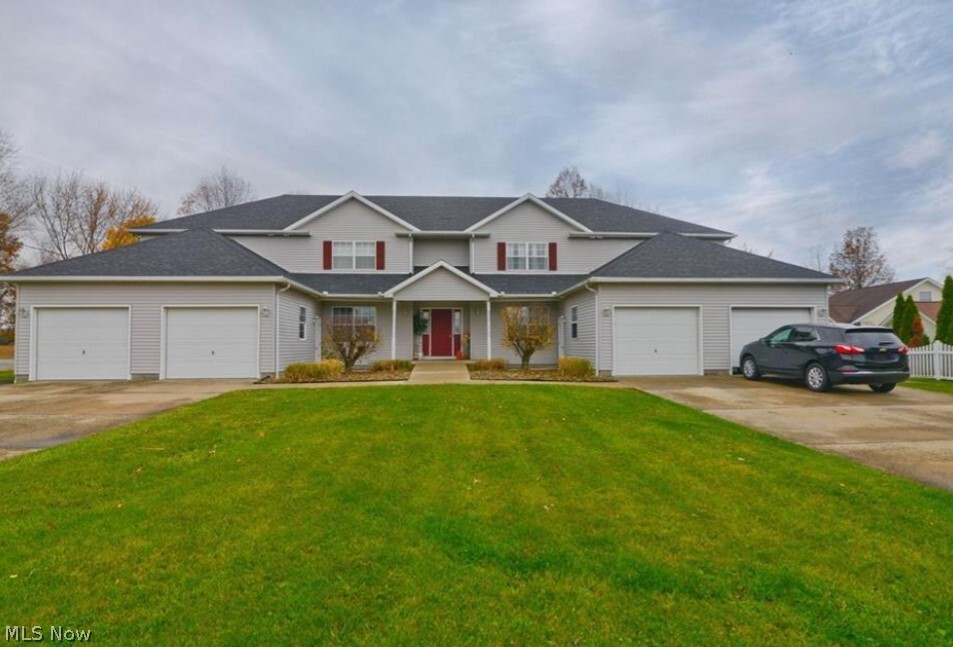 Primary Photo - 9937 Delray Dr