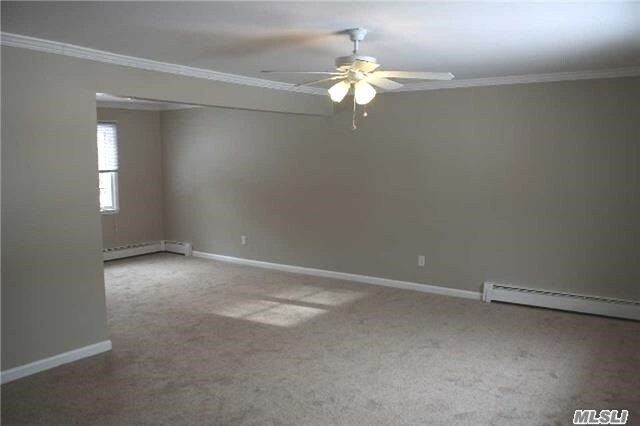 Building Photo - 22 Hillwood Dr