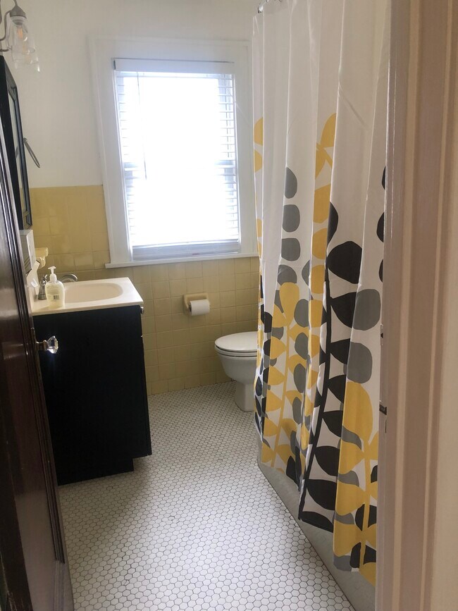 Baño - 129 Hamilton Dr